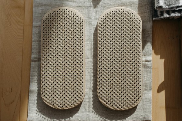 Revamp your look: stylish tips for rocking a leather jacket with elegance